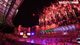 世大運閉幕典禮，施放煙火 圖／記者林敬旻攝