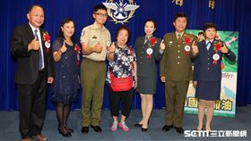 總統蔡英文（31）日上午表揚國軍楷模及國軍模範團體。（記者邱榮吉/攝影）