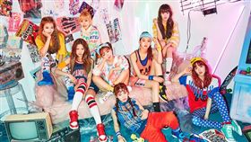 ▲韓國新人女團Weki Meki最新主打歌《I don't like your Girlfriend》走個性健康的十代女孩形象。（圖／愛貝克思提供）