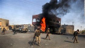 伊拉克收回塔阿法,戰勝IS(推特 https://twitter.com/cnnbrk/status/903244755508887552)