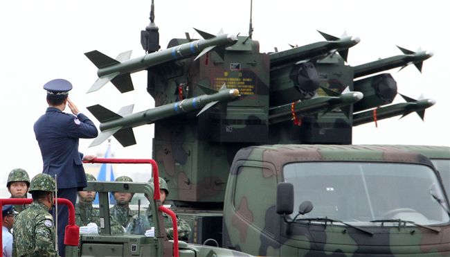 車載劍一。（記者邱榮吉/攝影）