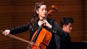 歐陽娜娜在重慶完成第一百場音樂會。（翻攝自歐陽娜娜臉書）