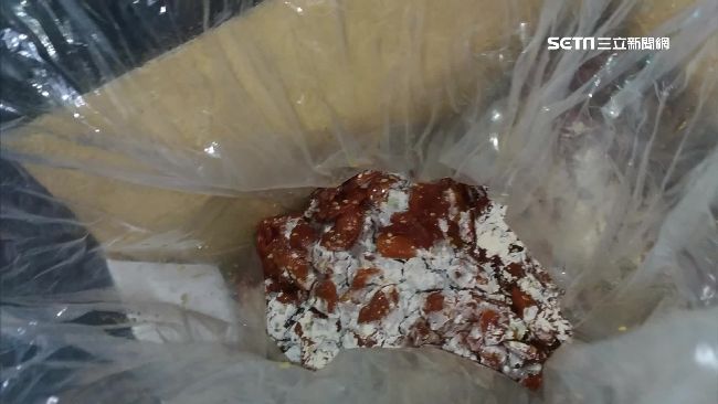 無視發霉回鍋重製　黑心豆棗竄全台！