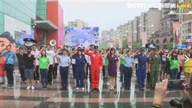 軍人節疾風快閃活動，松指部結合中山女高儀隊表演。