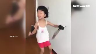 「表情妹」浮誇對嘴配舞蹈　網友笑翻