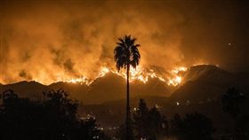 美國洛杉磯有史以來最大野火（圖／翻攝kimnewmoney推特）