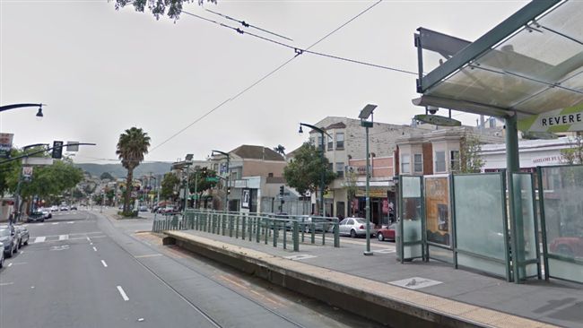 只因她是華人？81歲老婦被推下月台