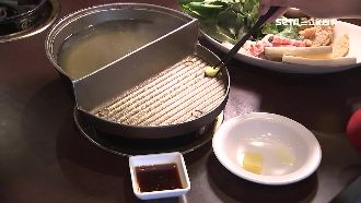 火+烤「同鍋」吃　妙用食材擄饕客胃
