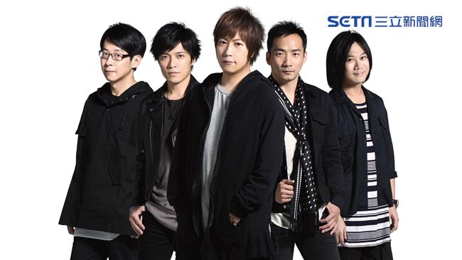 五月天體恤歌迷　捐款助休士頓度風災