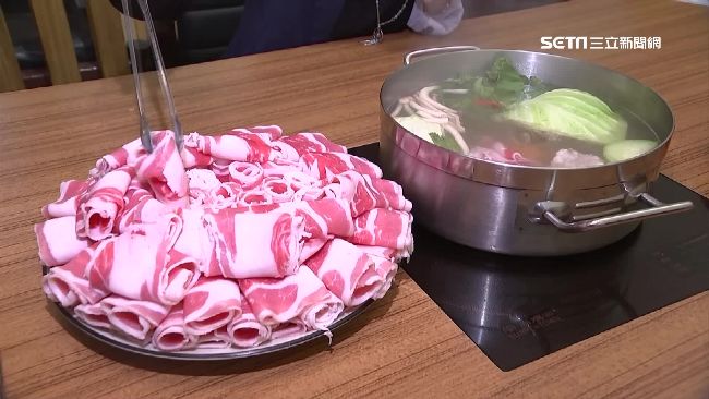 大份量肉片、海鮮　痛風系火鍋94狂