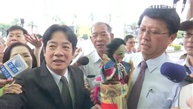 賴清德到台南市議會道別、謝龍介