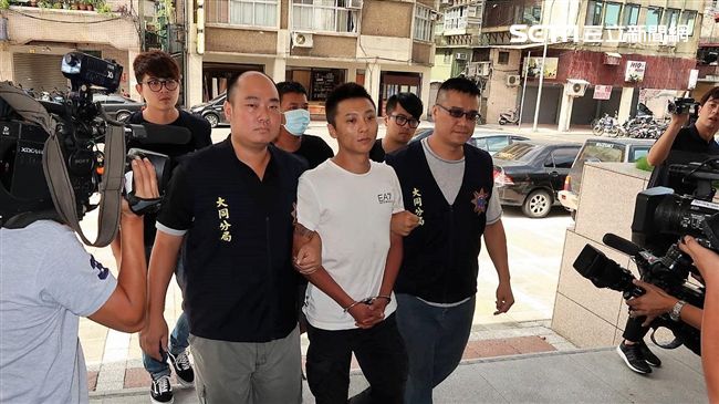 不滿小弟被栽贓　角頭大哥率眾砍人