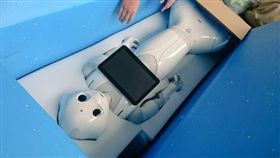 Pepper,機器人（圖／翻攝自推特）