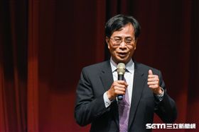 合庫之星頒獎典禮，合庫董事長廖燦昌出席授獎　圖／記者林敬旻攝