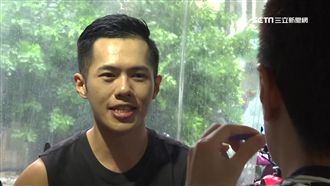 誆港名導助理　海選色問男模「尺寸」