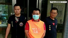 楊男在18年前犯下殺人案，3年前假釋出獄後，仍以販毒為生，還賣毒給青少年，警方循線逮獲楊男，還搜出高純度海洛因（翻攝畫面）