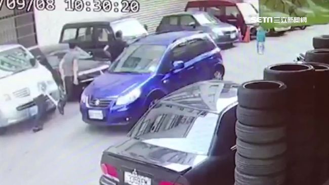 疑與前員工糾紛　工廠遭惡煞亂棍猛砸