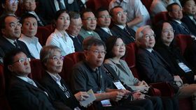 蔡英文,柯文哲　圖／總統府提供