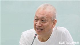 林怡信先生接受成人健檢檢查發現罹患糖尿病，聽從營養師建議後，病情控制良好、半年甩肉10公斤，連呼吸中止症也消失了。（圖／記者楊晴雯攝）