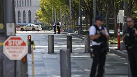 白宮遭人丟不明物。（圖／美聯社／達志影像）