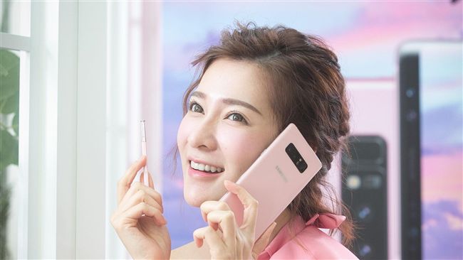 Note8今優先取貨　電信商尬優惠