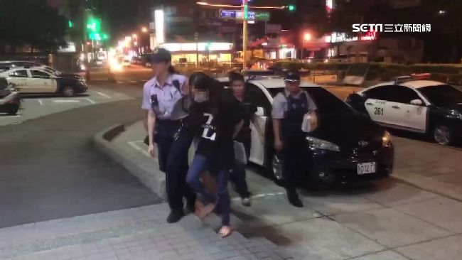 連撞18車後落跑　警循線逮捕女毒蟲
