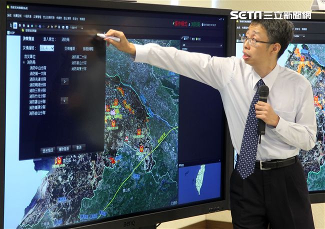 國家中山科學研究院-智慧防救災決策輔助系統，國防科技轉化再運用，災害防救智慧好幫手。（記者邱榮吉/攝影）