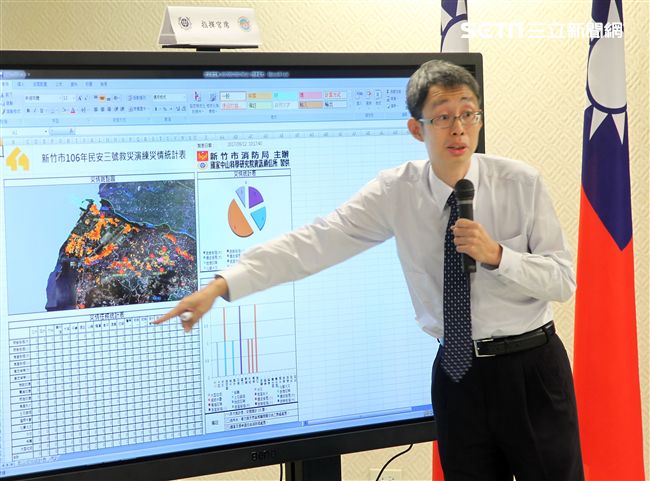 國家中山科學研究院-智慧防救災決策輔助系統，國防科技轉化再運用，災害防救智慧好幫手。（記者邱榮吉/攝影）