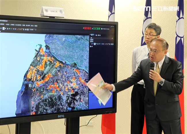 國家中山科學研究院-智慧防救災決策輔助系統，國防科技轉化再運用，災害防救智慧好幫手。（記者邱榮吉/攝影）
