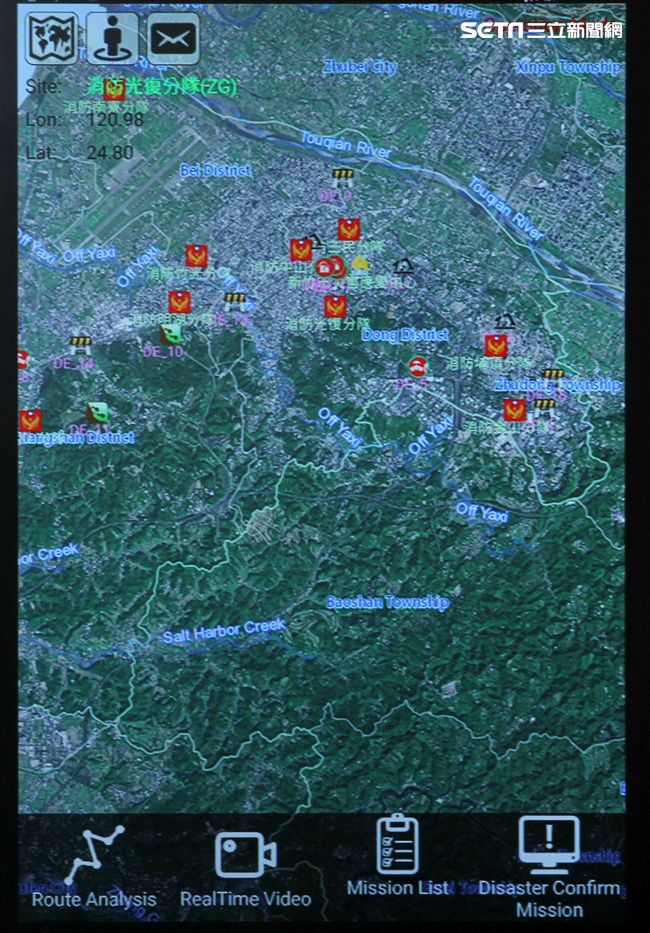 國家中山科學研究院-智慧防救災決策輔助系統，國防科技轉化再運用，災害防救智慧好幫手。（記者邱榮吉/攝影）