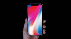 iPhone 8 Plus 翻攝影片　蘋果