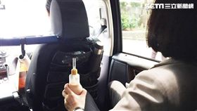 算命阿姨神解喝大冰奶求愛情　蔡總統也跟風（圖／臉書）