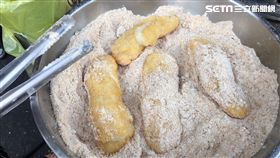 高雄古早味點心「白糖粿」，南部美食。（記者郭奕均攝影）