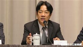 行政院長賴清德出席行政院院會會後記會。（記者盧素梅攝）