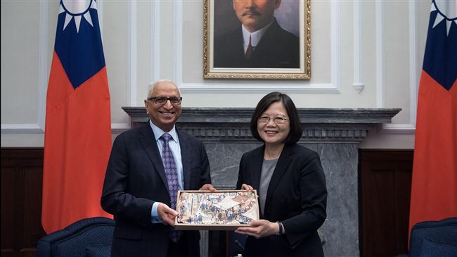 接見半導體代表　蔡英文鼓勵在台投資