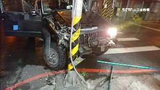 遇警盤查開車逃　毒蟲失控自撞電線桿