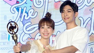 壁咚又床咚！LULU曝炎亞綸敏感帶