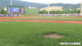 天母棒球場。（圖／記者王怡翔攝）