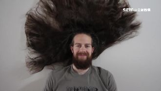 百層挑戰！壯男成「孔雀開屏」超蝦趴