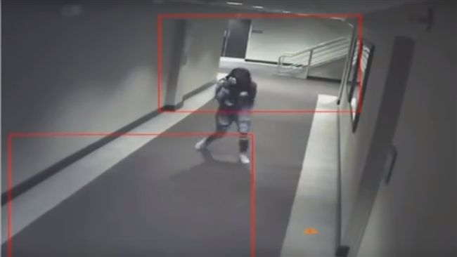 少女陳屍飯店冰櫃　死前走廊詭異漫步