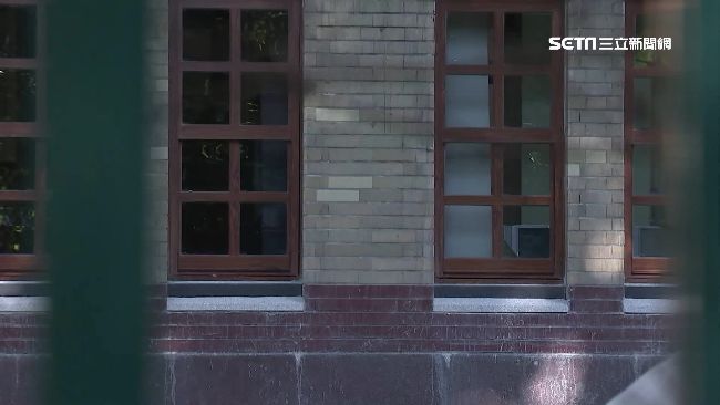 坐玩偶惹怒師　台中男學生遭霸凌脫褲