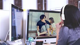 五成人深夜背叛另一半　偷戴這支BANG BANG叫