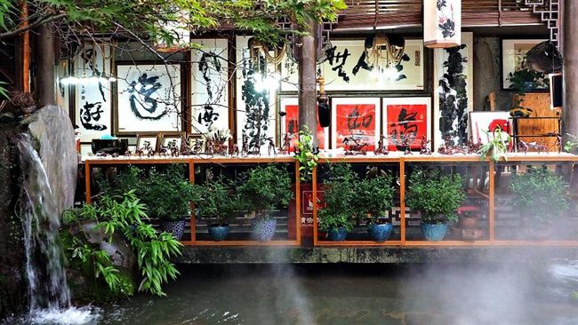 成都錦里古街吃遍地道小吃