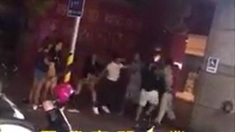 酒後爆口角　2男KTV前揮拳相向