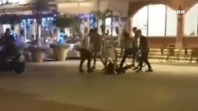 漁人碼頭爆全武行　5惡煞圍毆1男