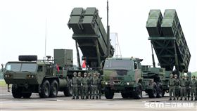 空軍防空暨飛彈指揮部編成典禮由司令沈一鳴上將主持，統一防空作戰指管事權，加快威脅反應速度，以建立一支「量適、質精、戰力強」之防空勁旅。（記者邱榮吉/攝影）