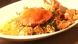 秋蟹新變化！高粱醃清蒸「剁椒辣蟹」