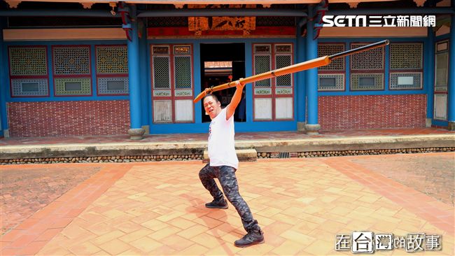 阿亮在台灣第一宅　從豪門角度讀歷史