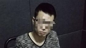 大陸,四川,女教師,順風車,網路,叫車,打車,性侵　圖／翻攝自《新浪網》