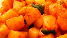 韓式蘿蔔糕泡菜（圖／翻攝自維基百科）